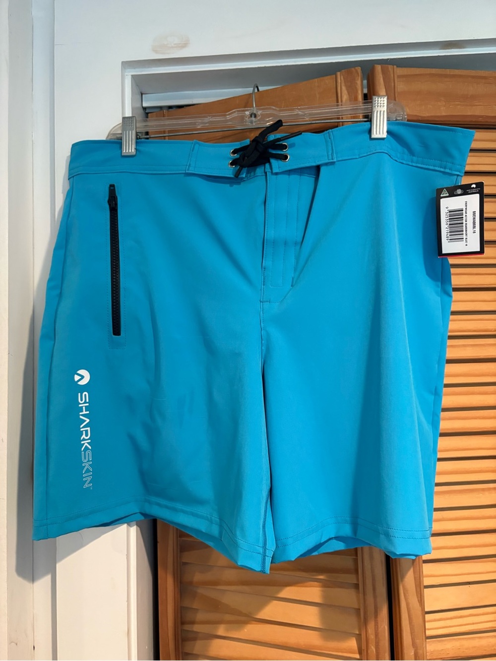 Sharkskin Everywear Action Men's Boardshorts Aqua Blue Swim Trunks NWT Size 10